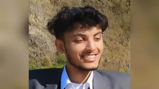 उत्तराखंड पीसीएस परीक्षा में सफलता पाकर उप जिलाधिकारी बने अमित द्विवेदी और उप शिक्षा अधिकारी बने प्रवीण सिंह दिगारी