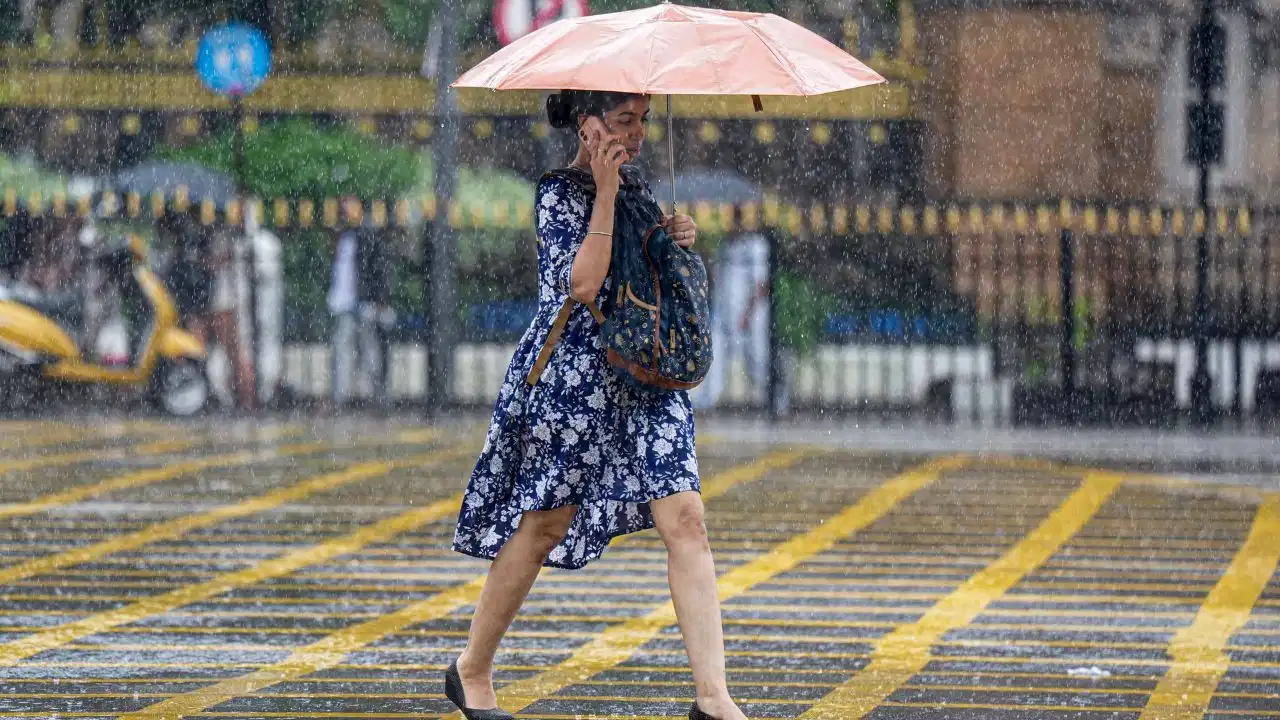 Weather Update: IMD has issued a rain alert for Delhi, Uttar Pradesh, Bihar and 10 states, while Uttarakhand, Maharashtra,