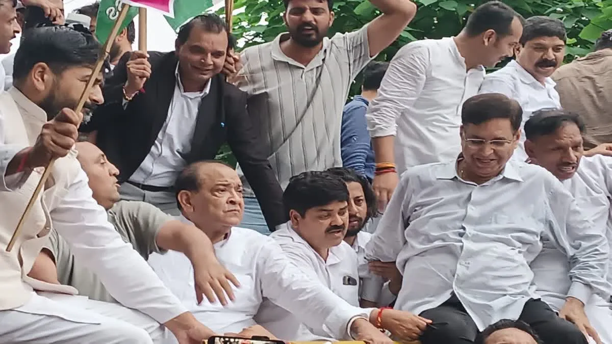 Congress protest over Haldwani Purification Controversy in Uttarakhand